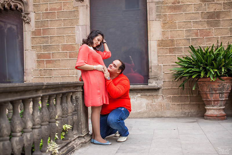 Fotografka ciążowa w Barcelonie. Fotograf w Barcelonie Hiszpanii Maslik Yulia