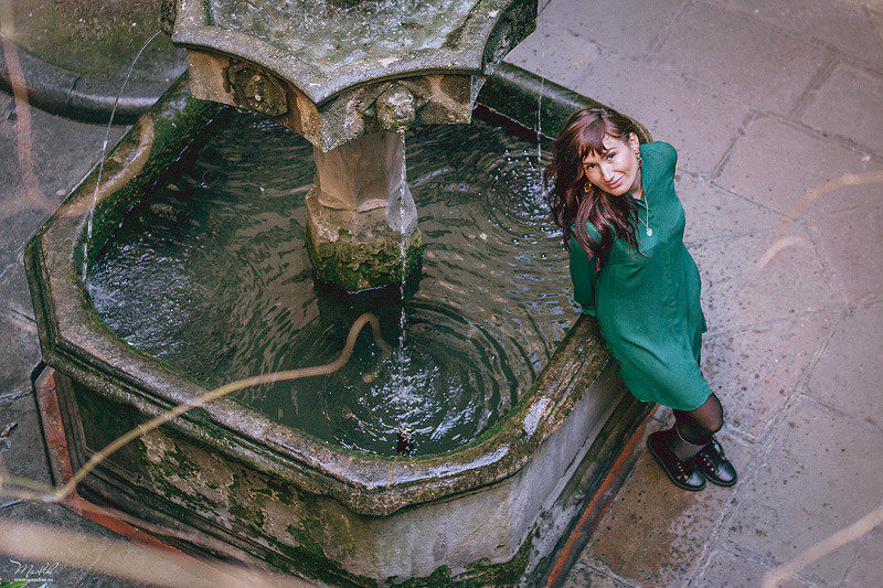 Sesión fotográfica de otoño en Barcelona. Fotógrafo en Barcelona  Maslik Yulia