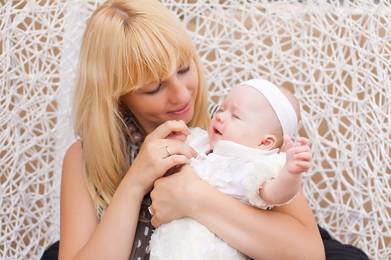 Domowa sesja zdjęciowa dla dzieci w Hiszpanii. Fotograf w Barcelonie Hiszpanii Maslik Yulia