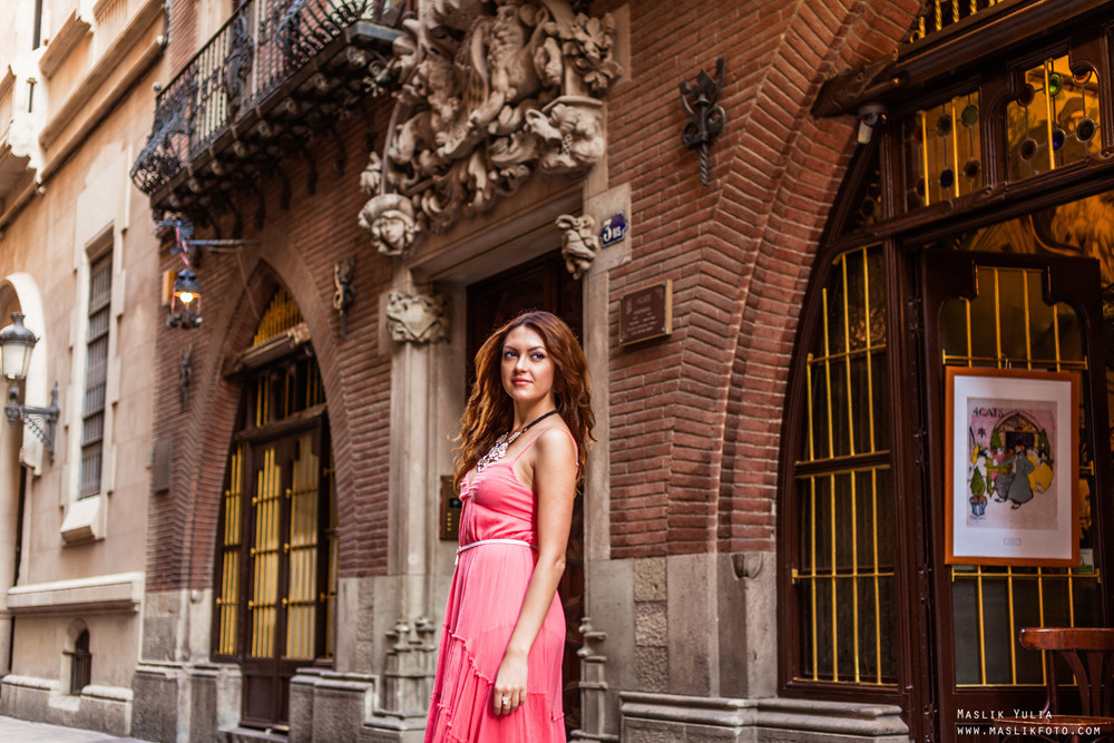 Sesión de fotos individual en Barcelona. Fotógrafo en Barcelona  Maslik Yulia