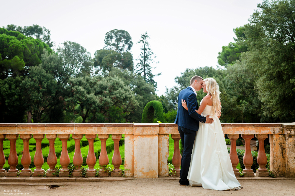 Фотосессия в парке Барселоны. Фотограф в Барселоне Испании Маслик Юлия