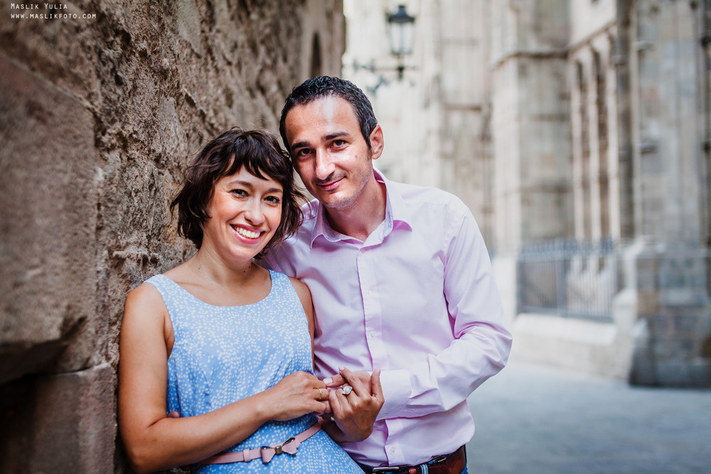 Morning photo shoot in Barcelona. Photographer in Barcelona Spain Maslik Yulia