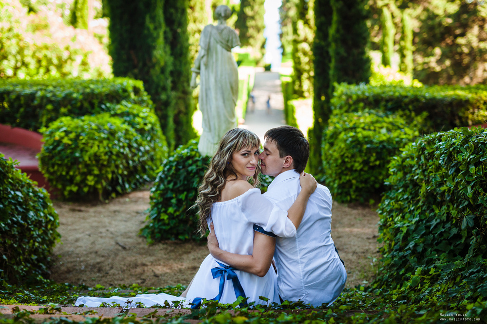 Sesión de fotos solares en Lloret de Mar. Fotógrafo en Barcelona  Maslik Yulia