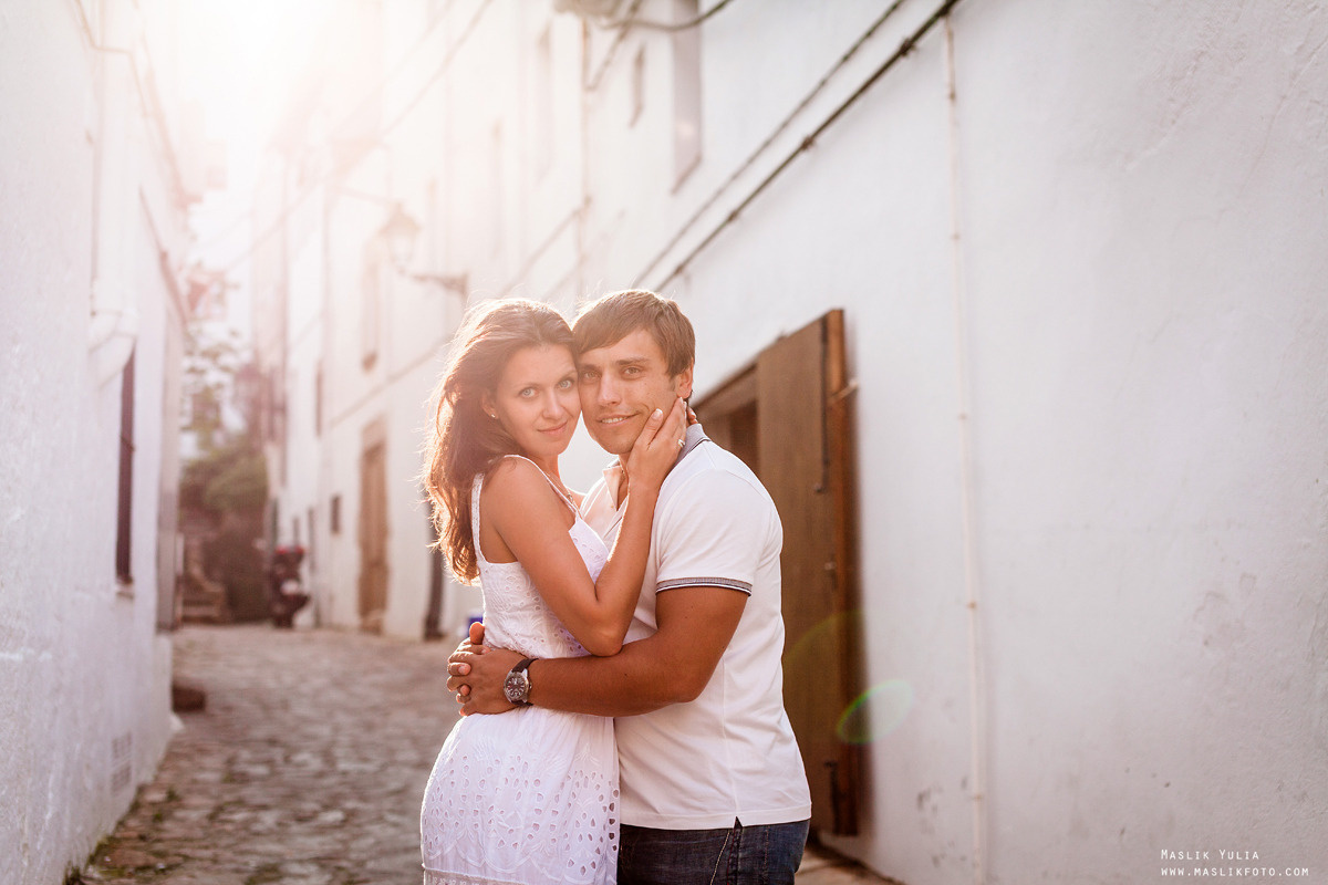 Sea photo session in Tossa de Mar. Photographer in Barcelona Spain Maslik Yulia