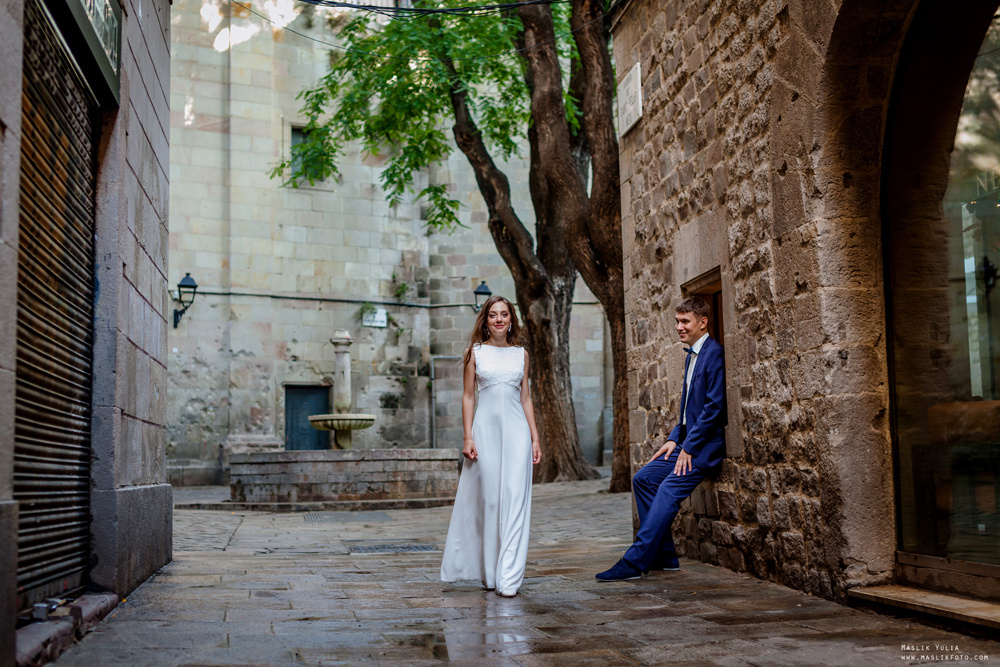 Fairytale photo shoot in Barcelona. Photographer in Barcelona Spain Maslik Yulia