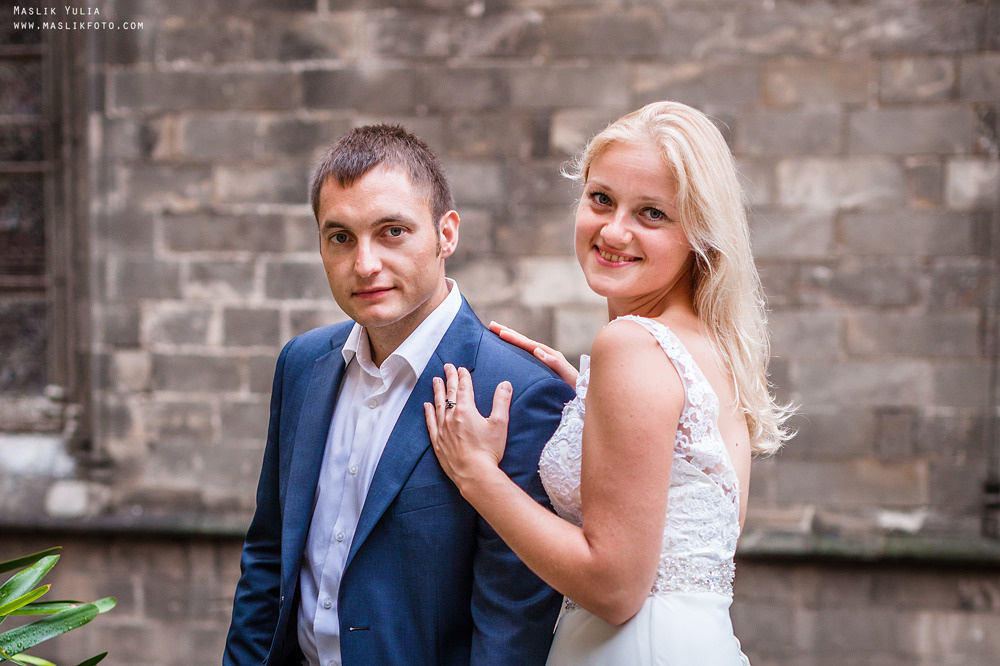 Дождливая фотосессия в Барселоне. Фотограф в Барселоне Испании Маслик Юлия