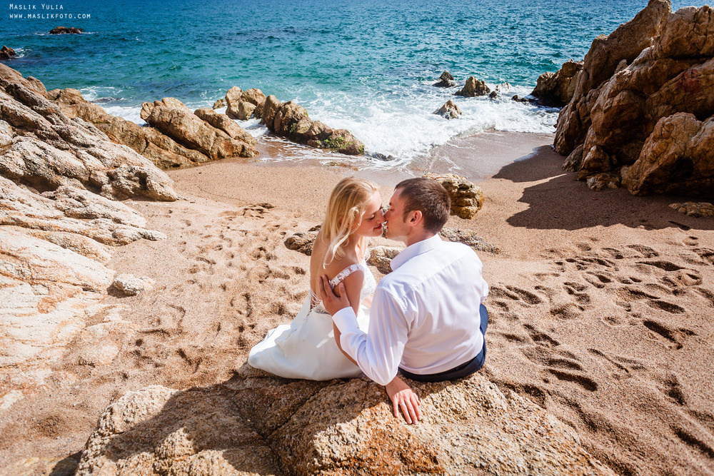 Дождливая фотосессия в Барселоне. Фотограф в Барселоне Испании Маслик Юлия