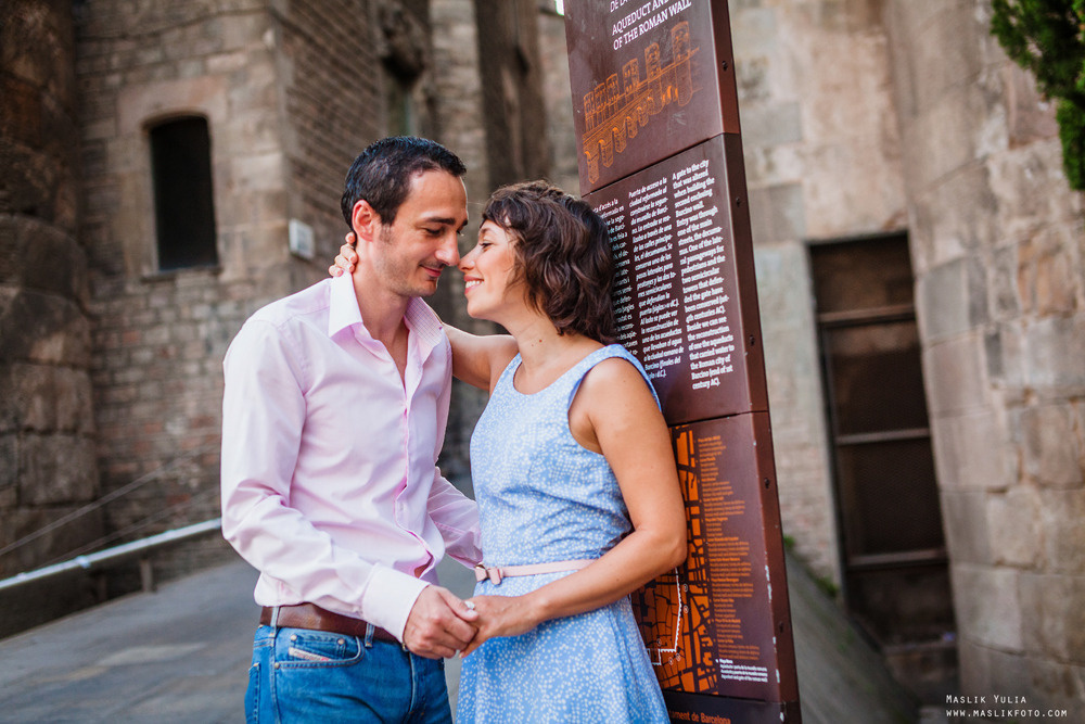 Morning photo shoot in Barcelona. Photographer in Barcelona Spain Maslik Yulia