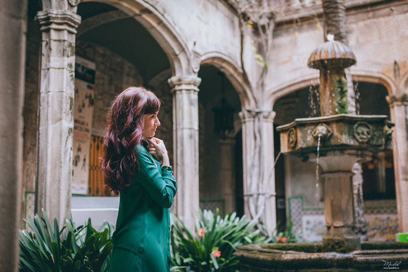 Sesión fotográfica de otoño en Barcelona. Fotógrafo en Barcelona  Maslik Yulia