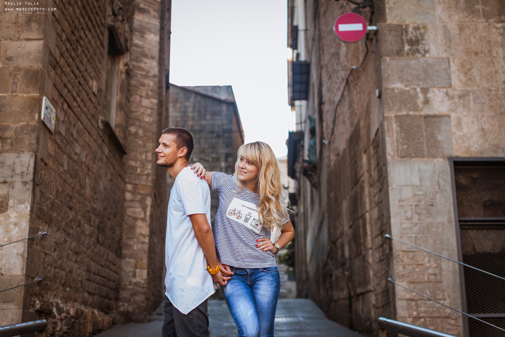 Динамичная фотосессия в Барселоне. Фотограф в Барселоне Испании Маслик Юлия