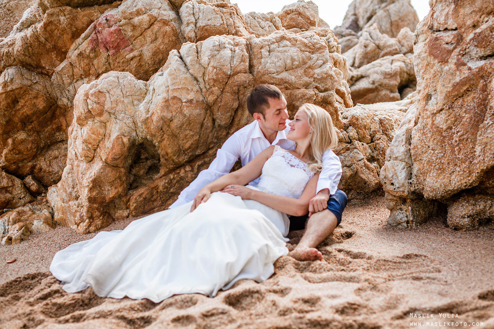 Дождливая фотосессия в Барселоне. Фотограф в Барселоне Испании Маслик Юлия