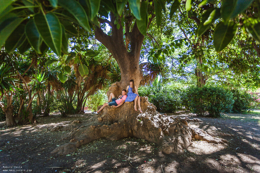 Paseo matutino de barcelona. Fotógrafo en Barcelona  Maslik Yulia