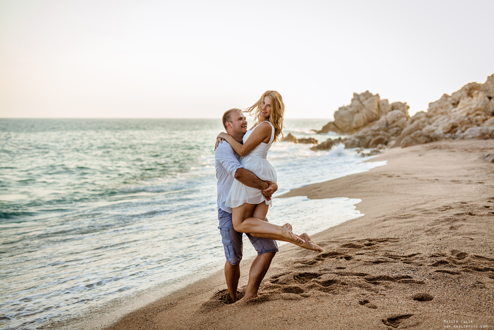 Przyjemna sesja zdjęciowa w Barcelonie. Fotograf w Barcelonie Hiszpanii Maslik Yulia