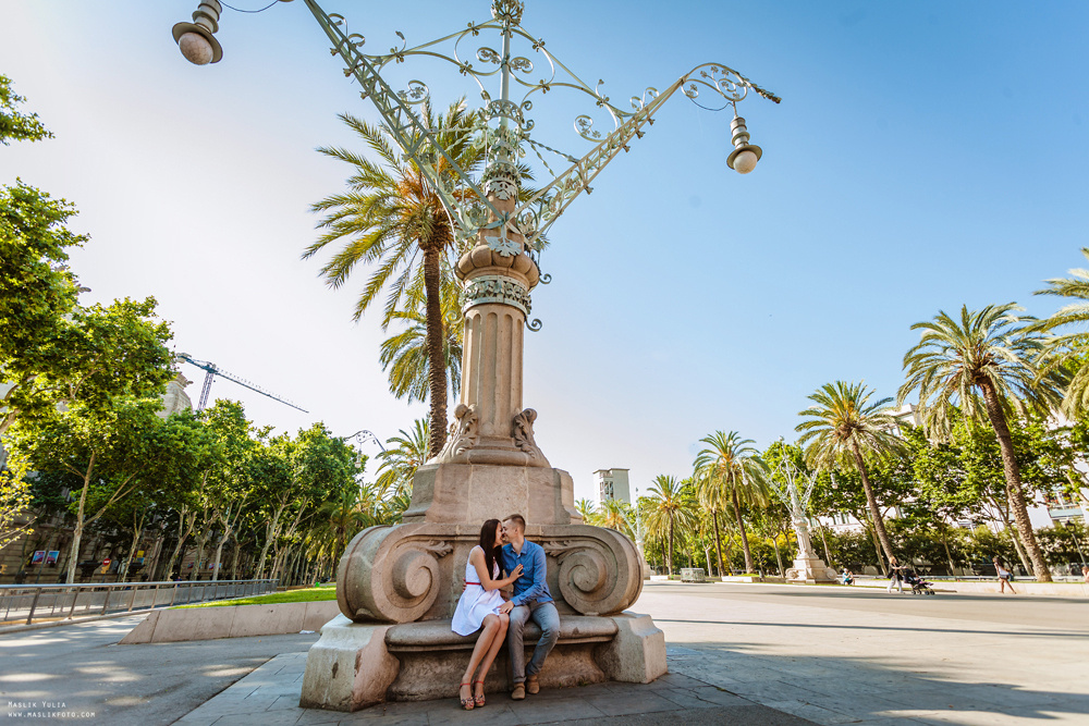 Summer photo shoot in Barcelona. Photographer in Barcelona Spain Maslik Yulia