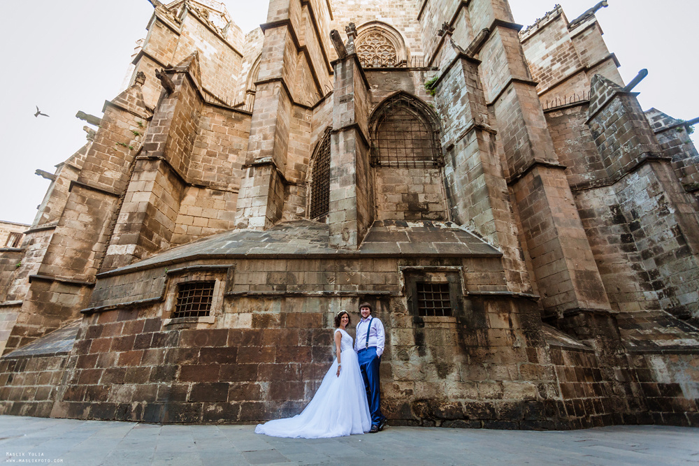 Sesja ślubna w Badalonie, Catalonia. Fotograf w Barcelonie Hiszpanii Maslik Yulia