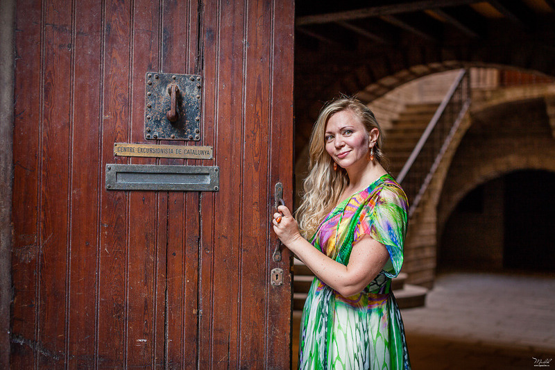 Sesión de fotos de mujeres en Barcelona. Fotógrafo en Barcelona  Maslik Yulia