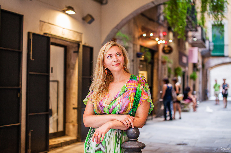 Sesión de fotos de mujeres en Barcelona. Fotógrafo en Barcelona  Maslik Yulia