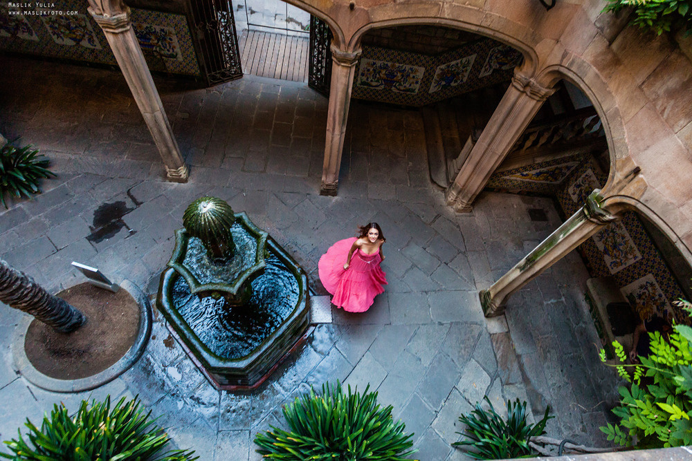 Sesión de fotos individual en Barcelona. Fotógrafo en Barcelona  Maslik Yulia