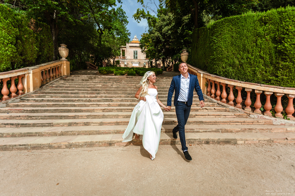 Фотосессия в парке Барселоны. Фотограф в Барселоне Испании Маслик Юлия