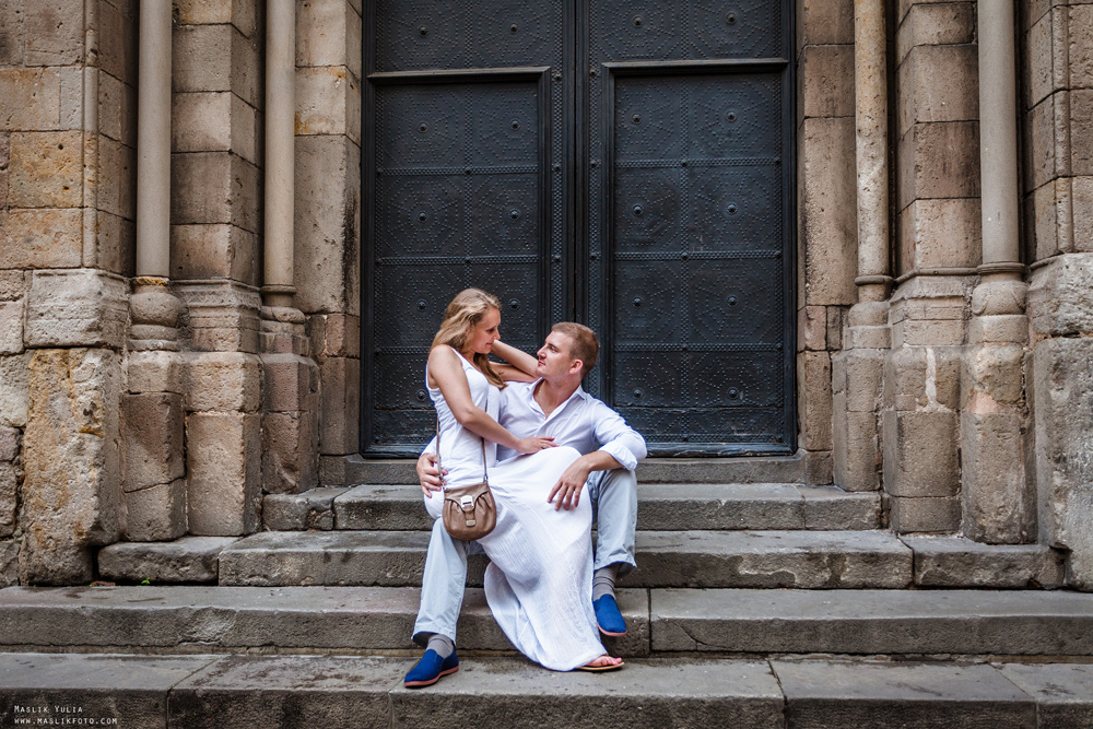 Wieczorna sesja zdjęciowa w Lloret de Mar. Fotograf w Barcelonie Hiszpanii Maslik Yulia