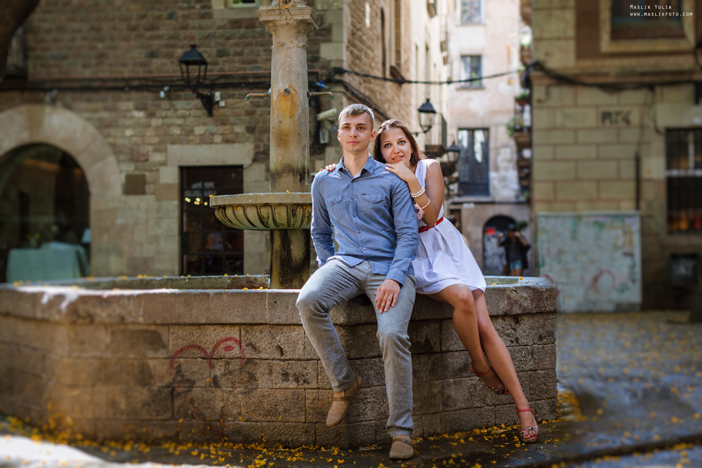 Summer photo shoot in Barcelona. Photographer in Barcelona Spain Maslik Yulia