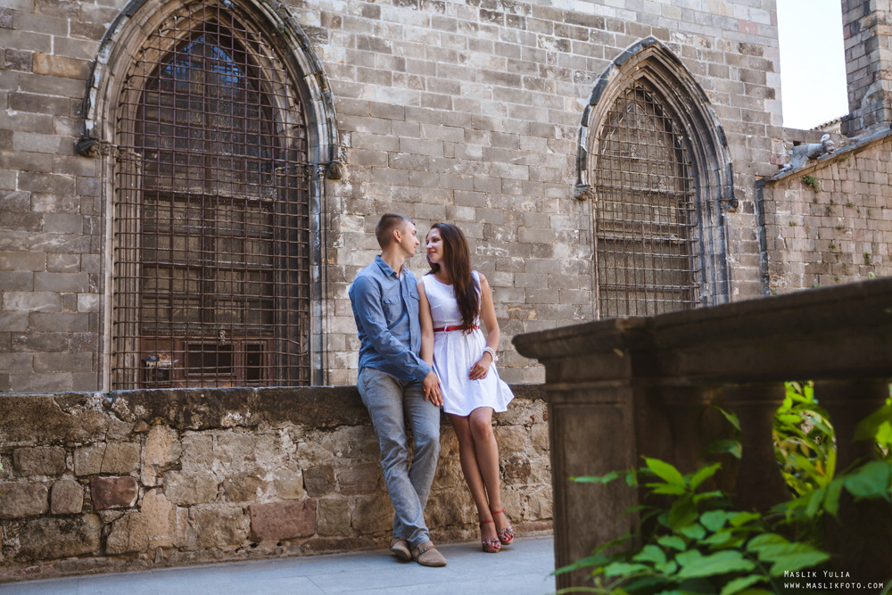 Summer photo shoot in Barcelona. Photographer in Barcelona Spain Maslik Yulia