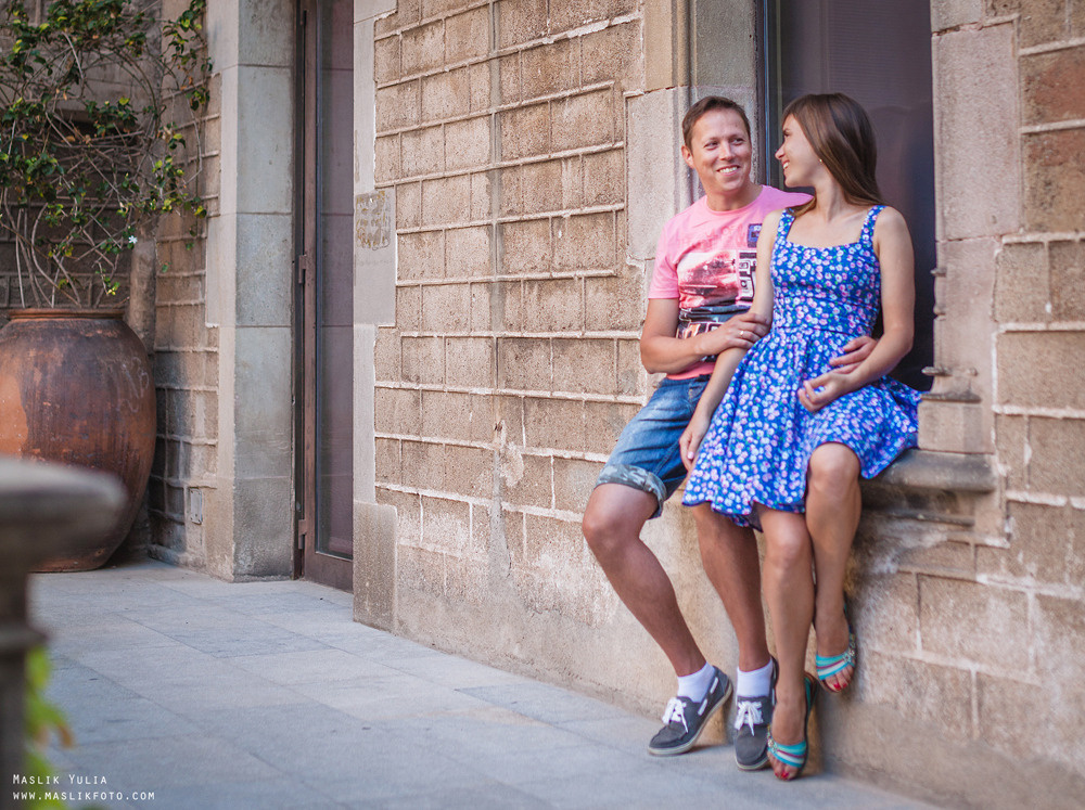 Paseo matutino de barcelona. Fotógrafo en Barcelona  Maslik Yulia