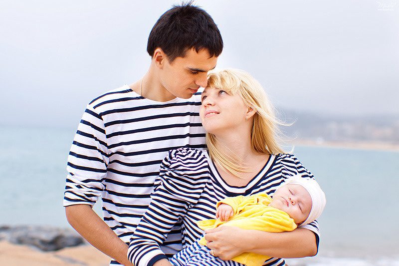 Domowa sesja zdjęciowa dla dzieci w Hiszpanii. Fotograf w Barcelonie Hiszpanii Maslik Yulia