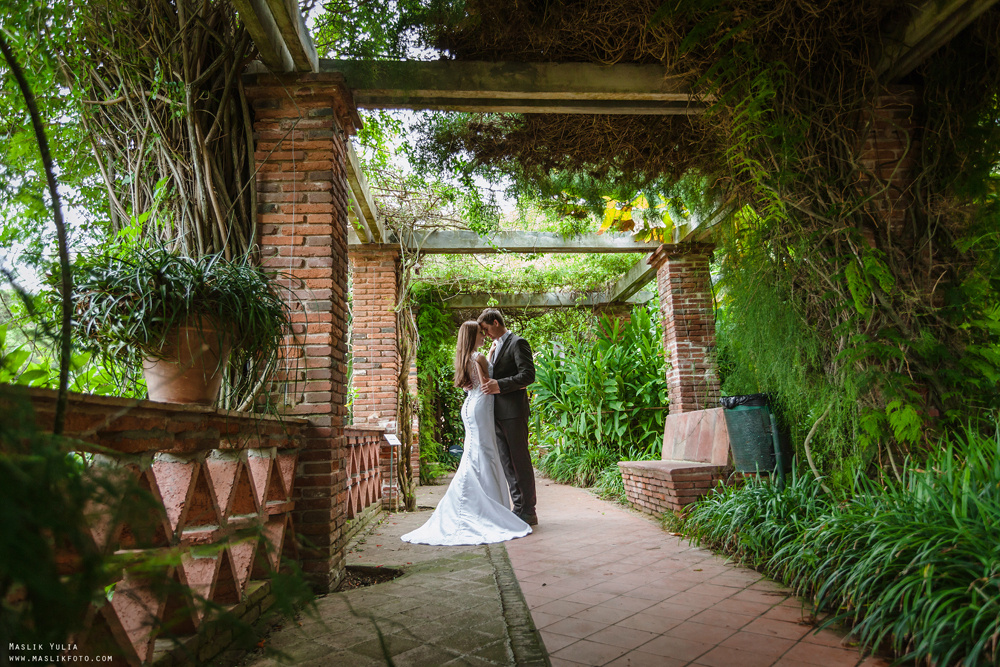 Свадебная фотосессия в Бланес. Фотограф в Барселоне Испании Маслик Юлия