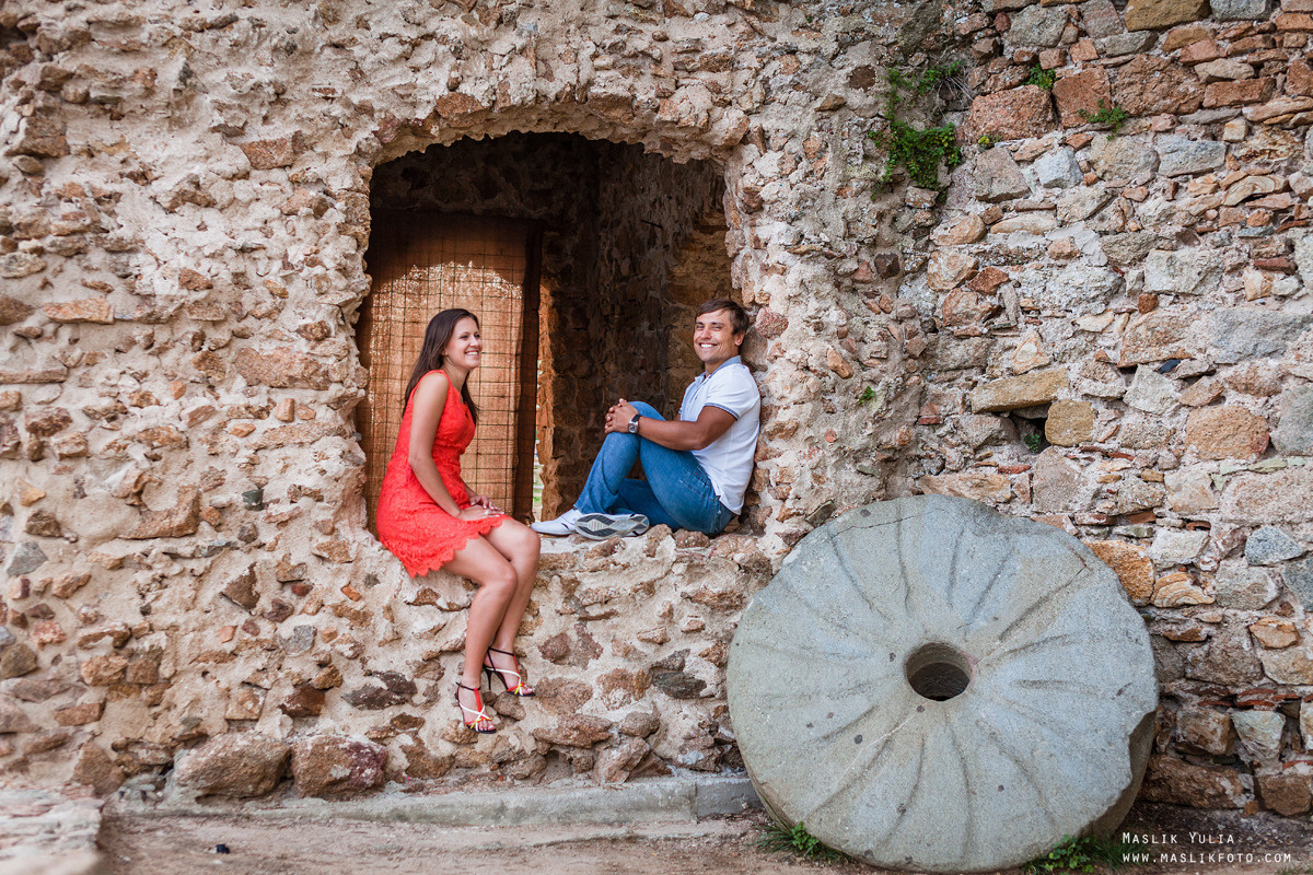 Sea photo session in Tossa de Mar. Photographer in Barcelona Spain Maslik Yulia