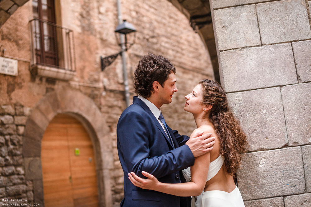 Sesión de fotos de boda de playa en España. Fotógrafo en Barcelona  Maslik Yulia