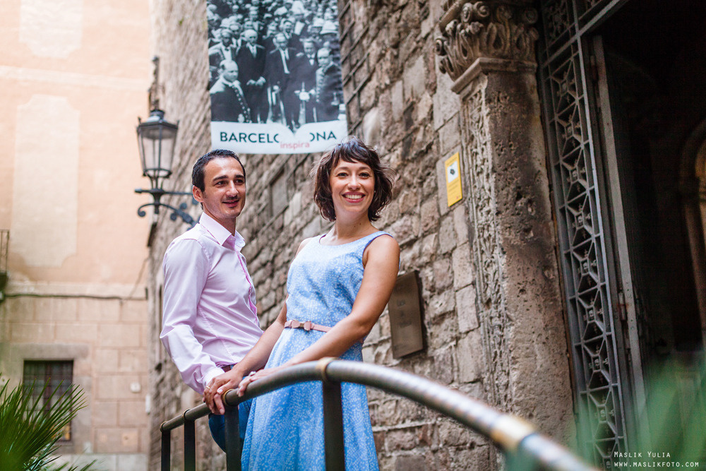 Morning photo shoot in Barcelona. Photographer in Barcelona Spain Maslik Yulia