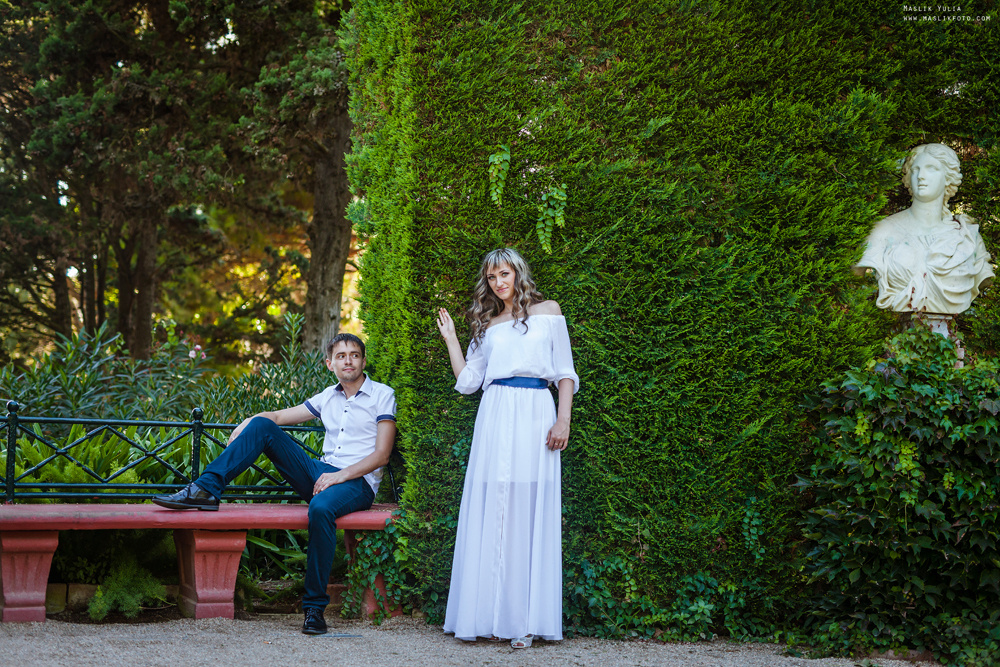 Sesión de fotos solares en Lloret de Mar. Fotógrafo en Barcelona  Maslik Yulia