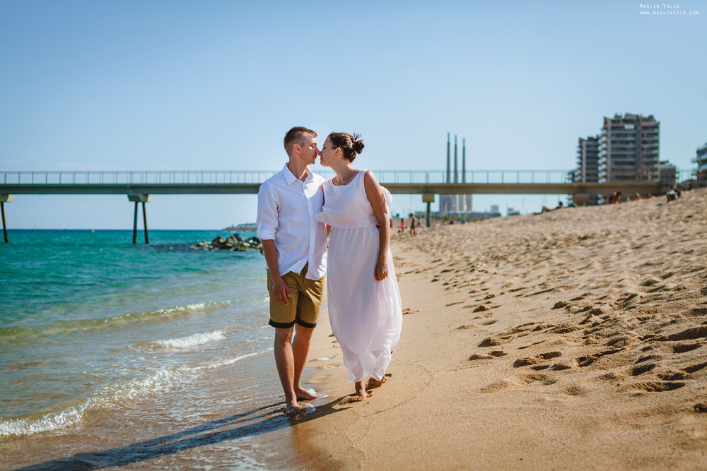 Summer photo shoot in Barcelona. Photographer in Barcelona Spain Maslik Yulia
