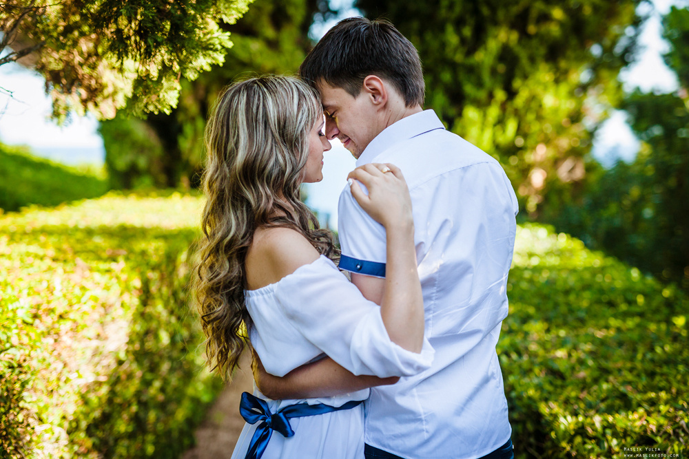 Sesión de fotos solares en Lloret de Mar. Fotógrafo en Barcelona  Maslik Yulia