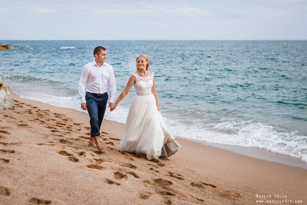 Дождливая фотосессия в Барселоне. Фотограф в Барселоне Испании Маслик Юлия