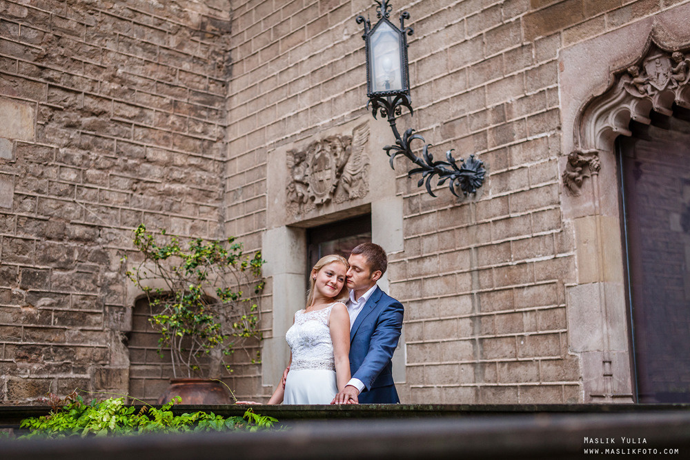 Дождливая фотосессия в Барселоне. Фотограф в Барселоне Испании Маслик Юлия