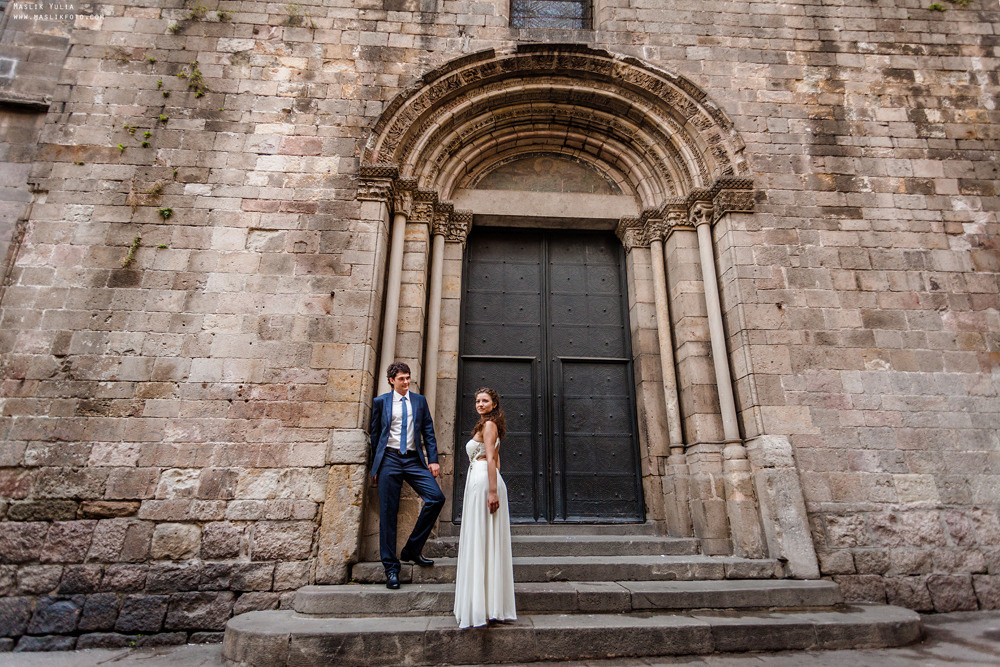 Sesión de fotos de boda de playa en España. Fotógrafo en Barcelona  Maslik Yulia