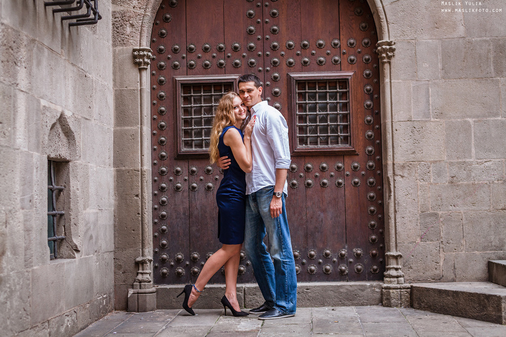 Pierwsza wspólna sesja zdjęciowa w Barcelonie. Fotograf w Barcelonie Hiszpanii Maslik Yulia