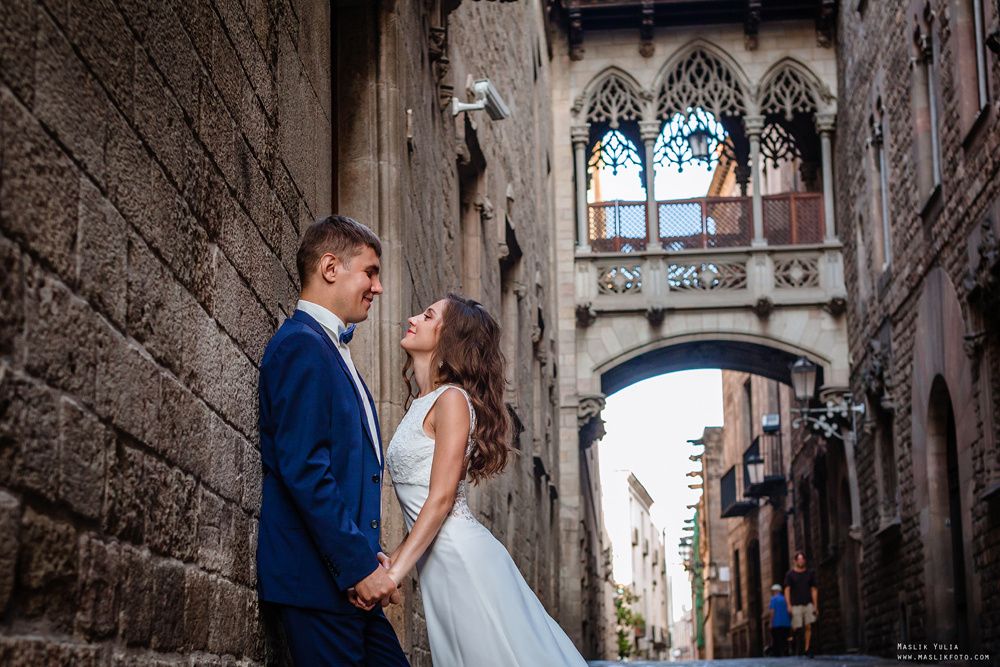 Fairytale photo shoot in Barcelona. Photographer in Barcelona Spain Maslik Yulia
