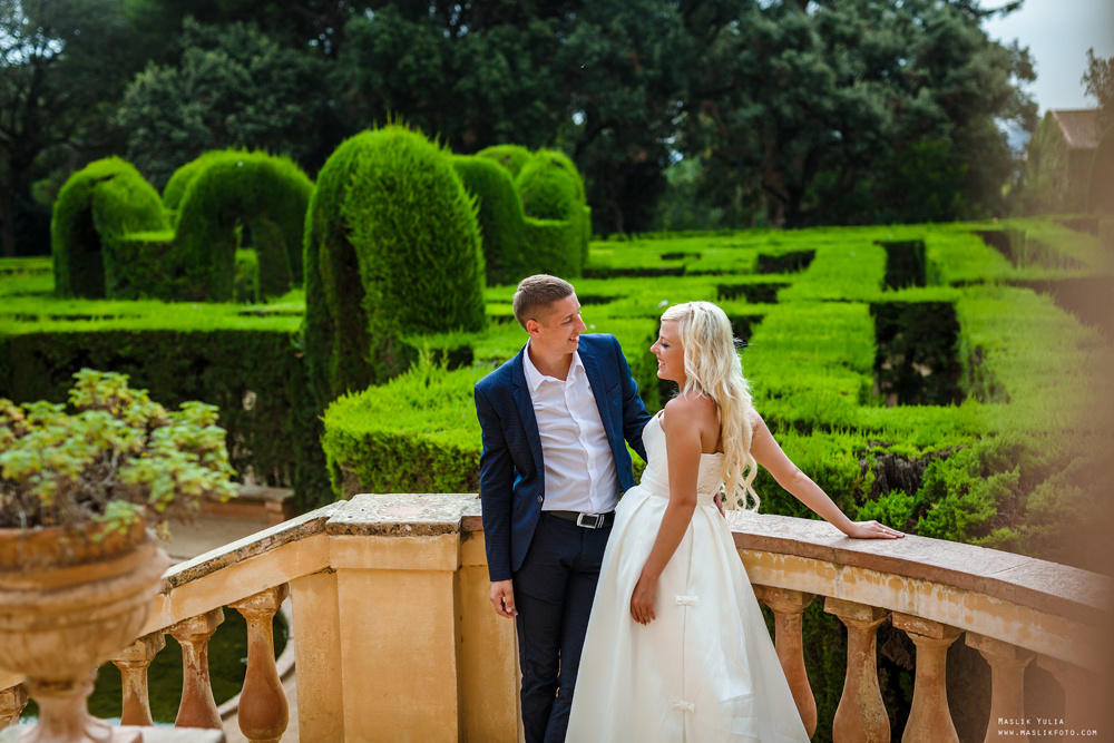 Фотосессия в парке Барселоны. Фотограф в Барселоне Испании Маслик Юлия