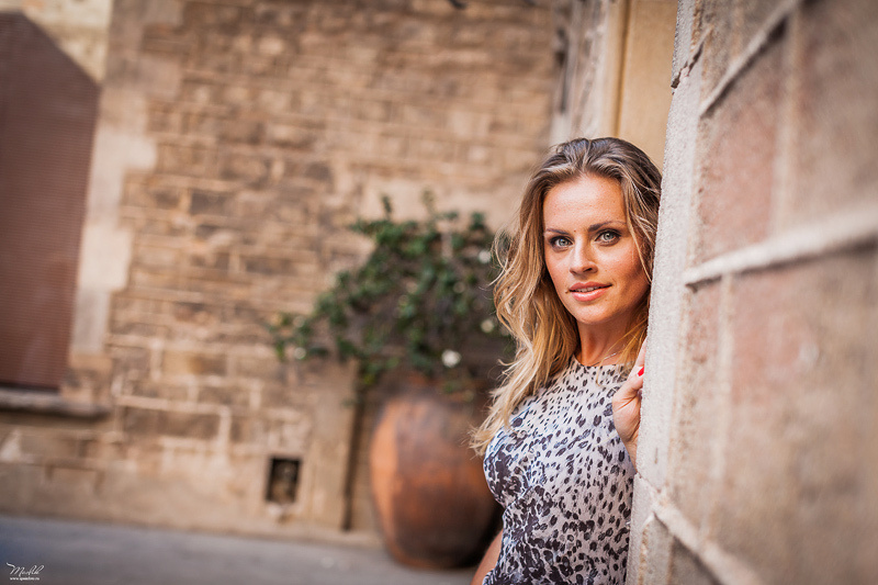 Sesión de fotos de moda en Barcelona. Fotógrafo en Barcelona  Maslik Yulia