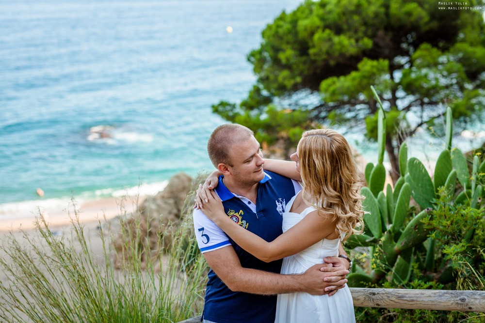 Przyjemna sesja zdjęciowa w Barcelonie. Fotograf w Barcelonie Hiszpanii Maslik Yulia