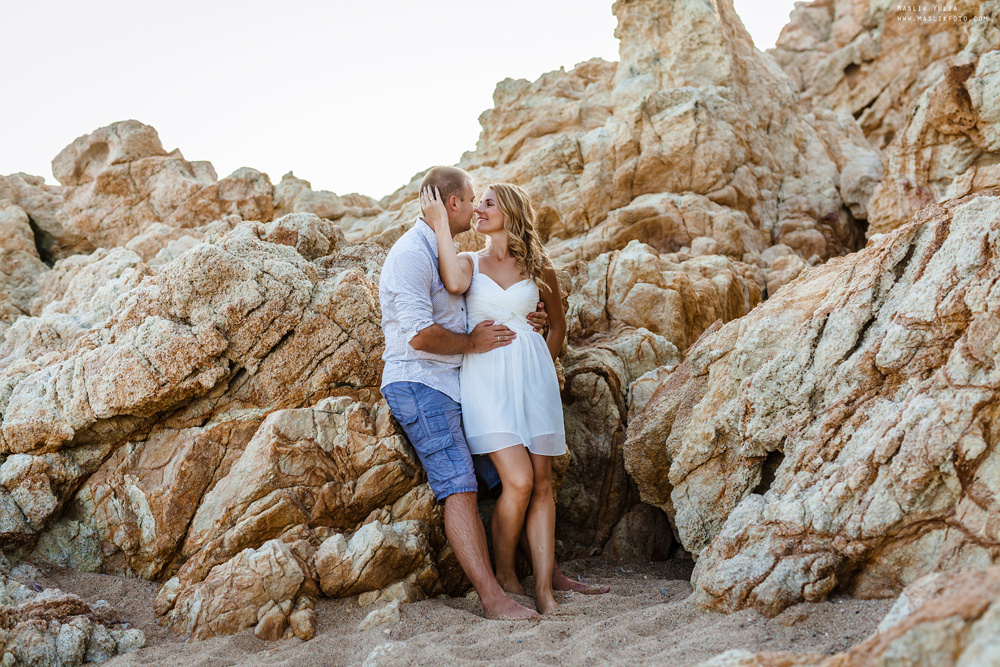 Przyjemna sesja zdjęciowa w Barcelonie. Fotograf w Barcelonie Hiszpanii Maslik Yulia