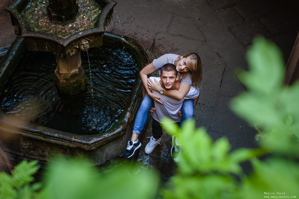 Динамичная фотосессия в Барселоне. Фотограф в Барселоне Испании Маслик Юлия