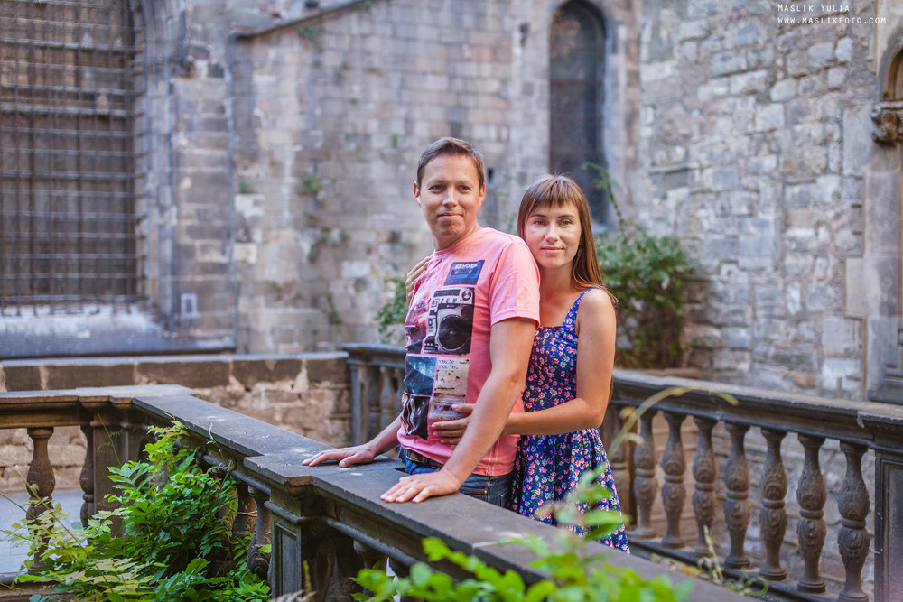 Paseo matutino de barcelona. Fotógrafo en Barcelona  Maslik Yulia