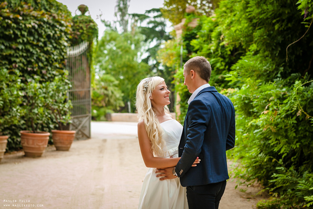 Фотосессия в парке Барселоны. Фотограф в Барселоне Испании Маслик Юлия