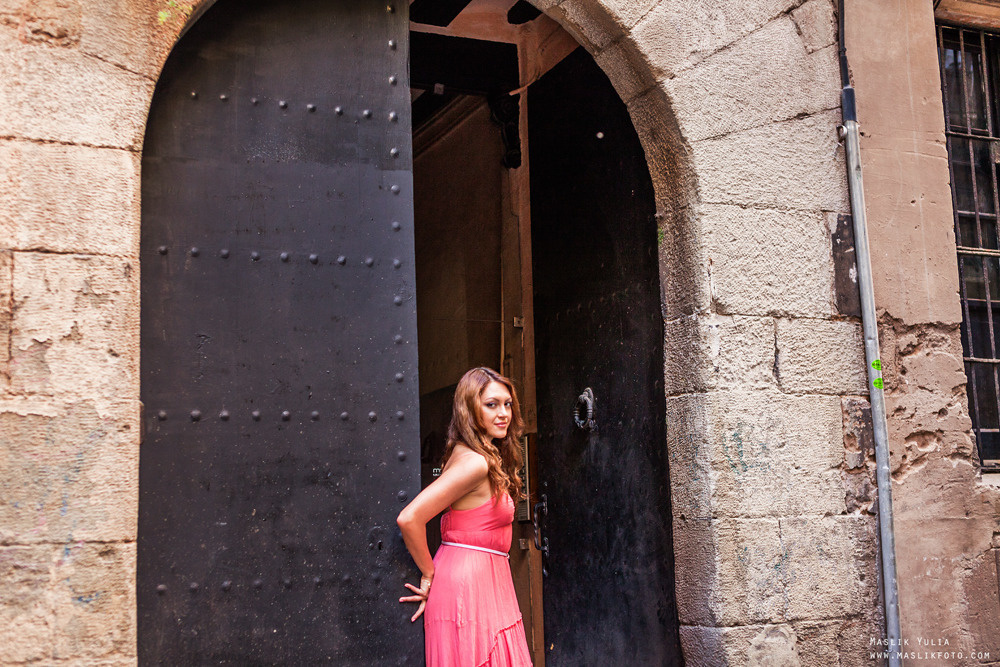 Sesión de fotos individual en Barcelona. Fotógrafo en Barcelona  Maslik Yulia