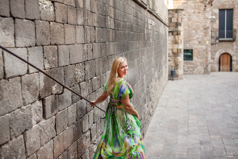 Sesión de fotos de mujeres en Barcelona. Fotógrafo en Barcelona  Maslik Yulia