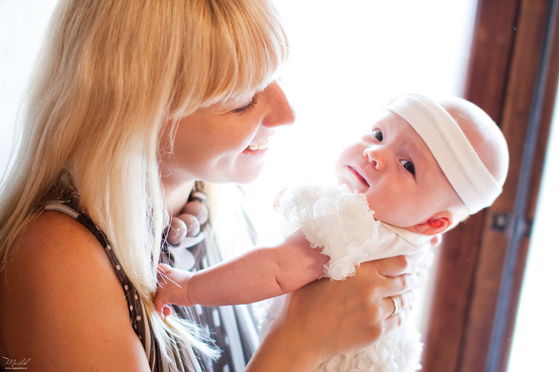 Domowa sesja zdjęciowa dla dzieci w Hiszpanii. Fotograf w Barcelonie Hiszpanii Maslik Yulia